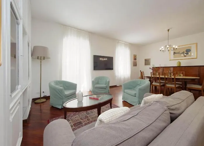 Bianca Colosseum - 3br דירה *