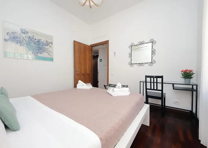 Apartment Bianca Colosseum - 3br Rome