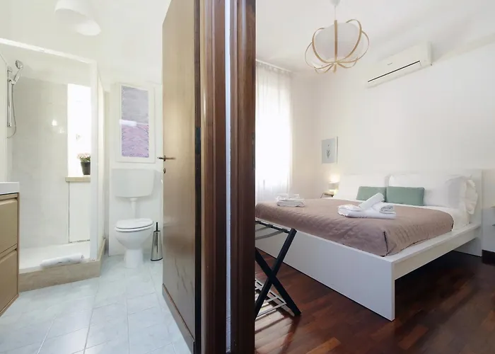 Apartment Bianca Colosseum - 3br Rome