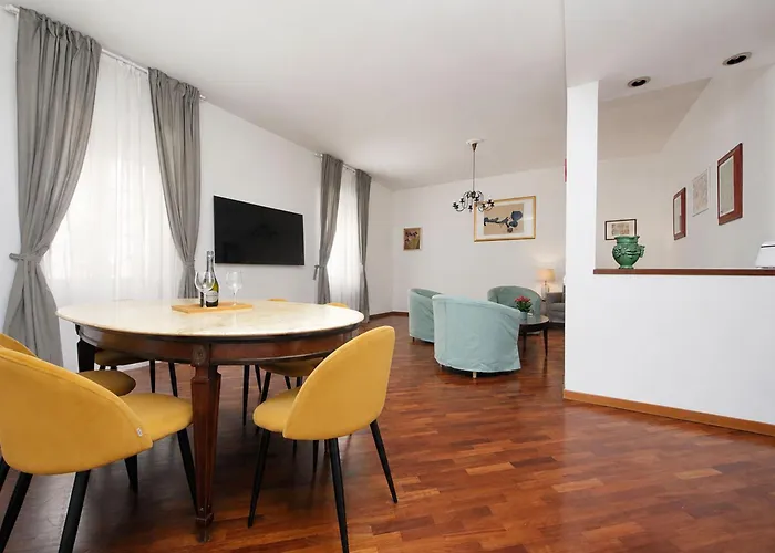 Bianca Colosseum - 3br Rome