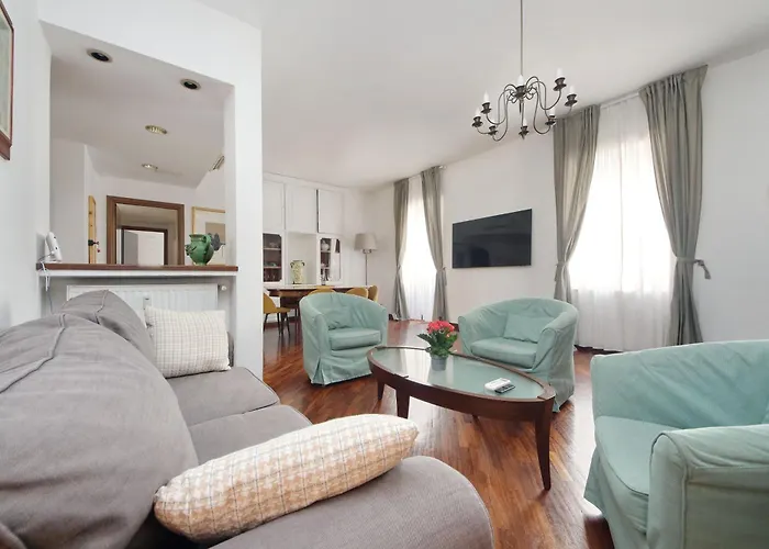 Bianca Colosseum - 3br *